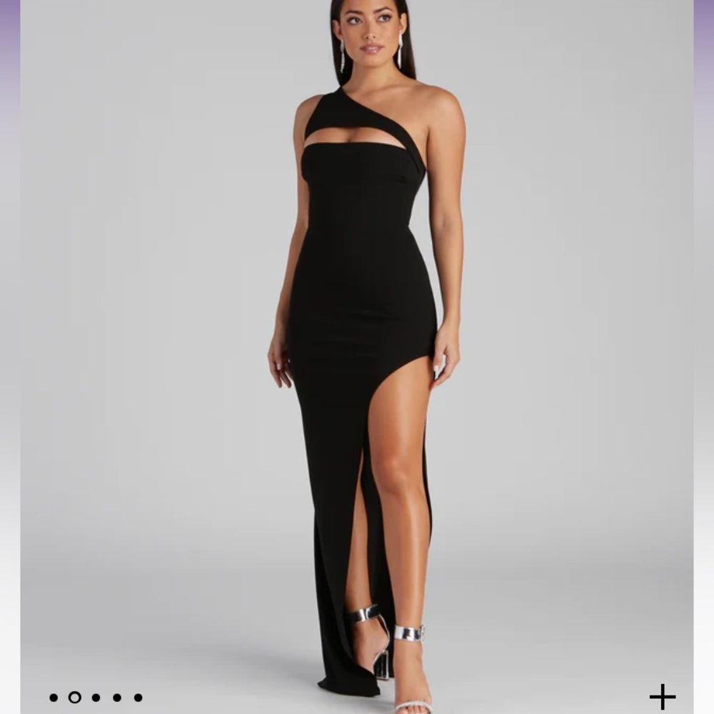 Black Windsor dress